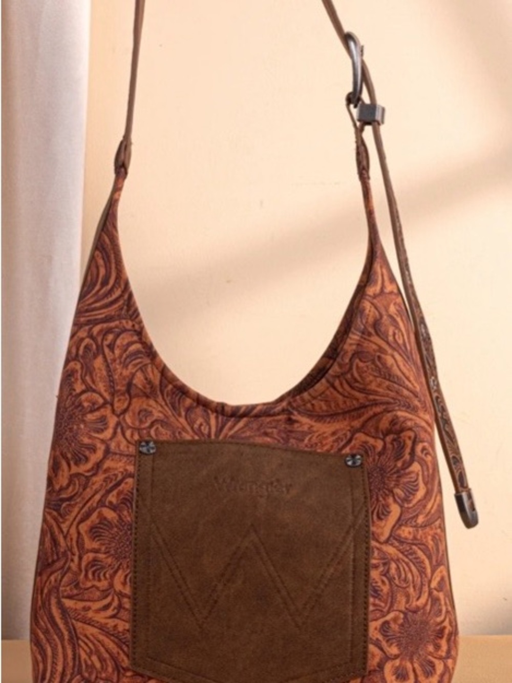 Wrangler Vintage Floral Printed Hobo Bag & Pouch - Brown
Both Bags Included - Picture 2 of 5